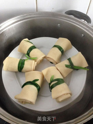 一口鲜腐皮卷的做法步骤:6