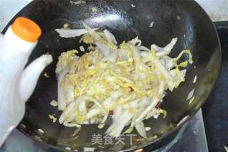 清炒大白菜的做法步骤:7
