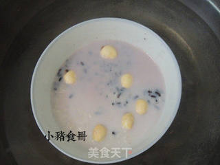 夏日时令营养甜品【芒果莲子黑糯饭】的做法步骤:4