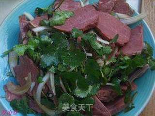 凉拌五香牛肉的做法步骤:5