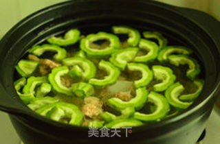 苦瓜黄豆猪骨汤的做法步骤:6