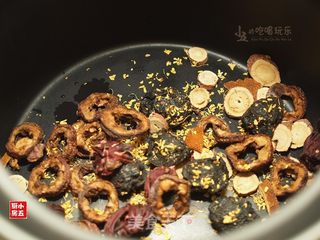 酸梅汤:解暑好滋味的做法步骤:6