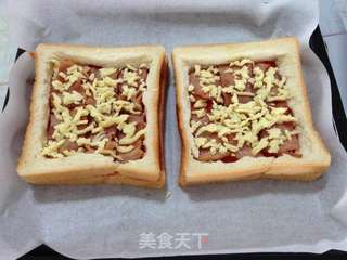 懒人早餐----【吐司培根披萨】的做法步骤:6