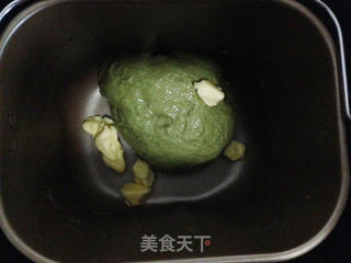抹茶板栗面包的做法步骤:4