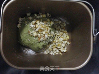 抹茶板栗面包的做法步骤:6