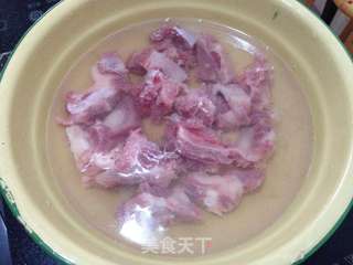 【薏米山药排骨汤】---去湿健脾肾补气的做法步骤:2