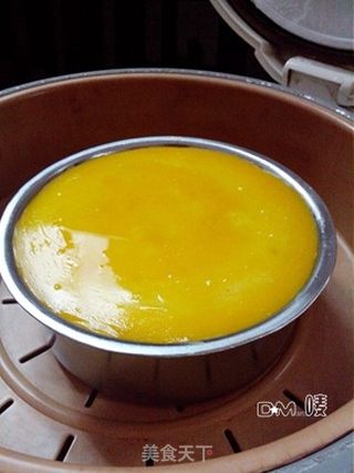 【剩米饭打造仿真慕斯蛋糕】蛋香土豆泥配米饭的做法步骤:8