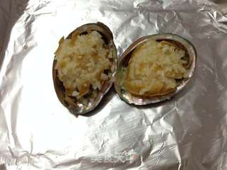 【芝士焗原壳鲍鱼】-----浓香美味的做法步骤:4