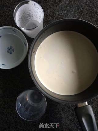 【南阳雪花冻】消暑爽口的南洋味的做法步骤:3
