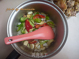 三杯鸡的做法步骤:6