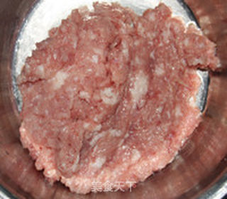 猪肉青椒豆芽蒸饺的做法步骤:3