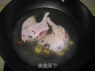 夏日里零油烟的肉菜——盐水鸭的做法步骤:5