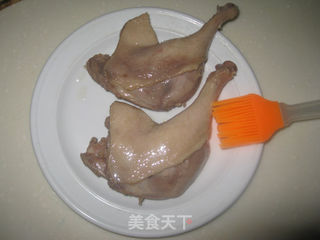 夏日里零油烟的肉菜——盐水鸭的做法步骤：6