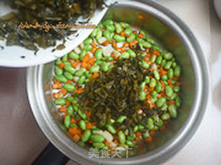雪菜炒毛豆的做法步骤:5