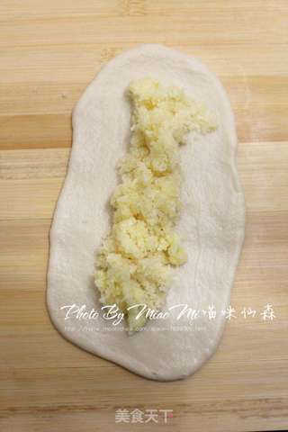 双重诱惑!!奶香浓郁椰蓉面包卷的做法步骤:6