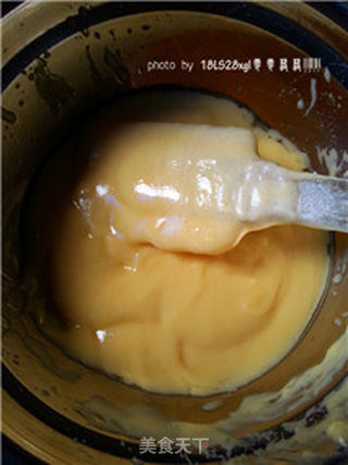 法式海绵蛋糕:花朵蛋糕的做法步骤:7