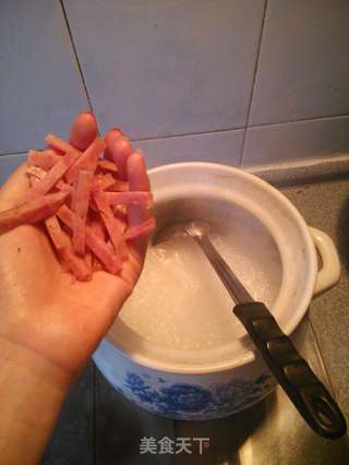 皮蛋火腿粥的做法步骤:2
