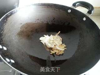 豆角红焖肉的做法步骤:2