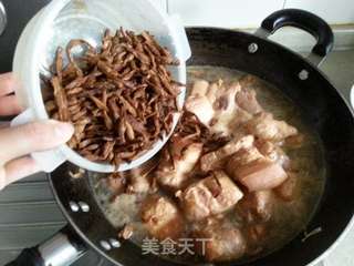 豆角红焖肉的做法步骤:7