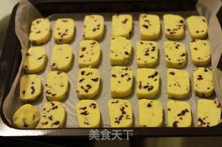 低油蔓越莓饼干的做法步骤:8