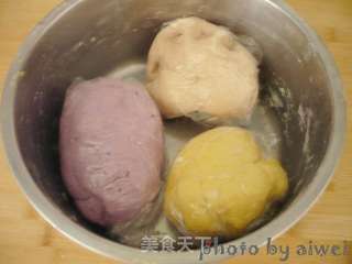 三色玫瑰花馒头的做法步骤:6