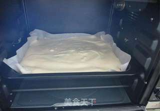 奶牛纹戚风蛋糕卷的做法步骤:15