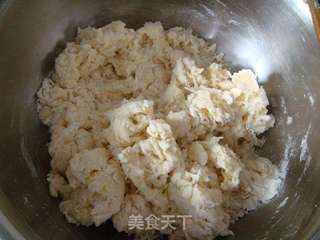 核桃餐包的做法步骤：1
