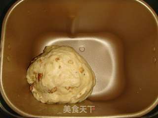 核桃餐包的做法步骤：6