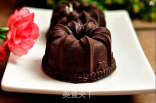 巧克力蜜豆冰淇淋月饼的做法步骤:17