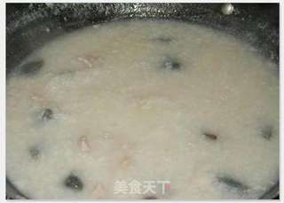 皮蛋瘦肉粥的详细做法的做法步骤:5