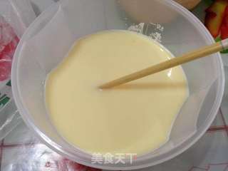 【原只香椰牛奶炖蛋】的做法步骤:7