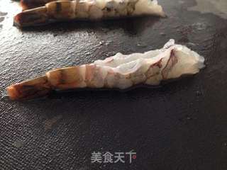 天妇罗(日式炸虾)的做法步骤:4