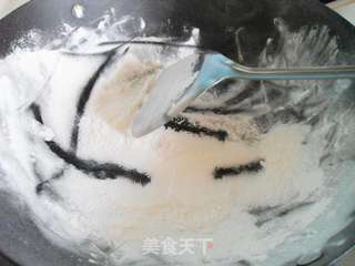 #自制休闲小零食——糖霜花生的做法图解3