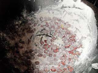 自制休闲小零食——糖霜花生的做法步骤:7