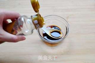 百合梅酱煎鸡翅的做法步骤：7
