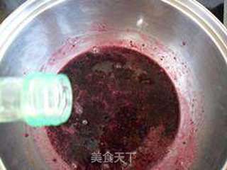 蓝莓慕斯的做法步骤:4