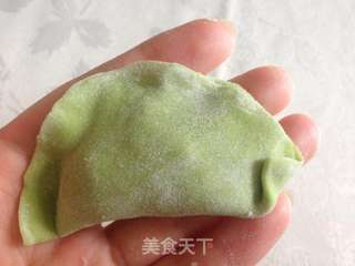 三色蛤蜊饺的做法步骤:20