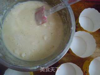 依然学烘焙--杯子戚风的做法步骤:8