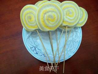 棒棒糖三色花卷的做法步骤:17