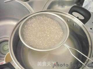 蜜瓜西米盅的做法步骤:5