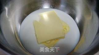 杏仁巧克力海绵蛋糕的做法步骤:2