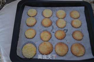 双色小饼干的做法步骤:13