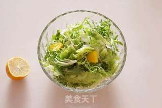 鸡肉瘦身沙拉的做法步骤:7
