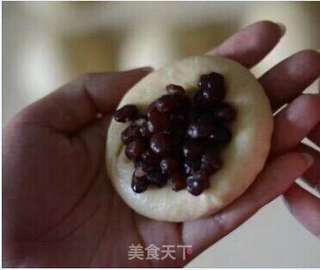 超级柔软手揉的红豆面包的做法步骤:7