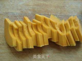 蜜汁蒸南瓜的做法步骤:2