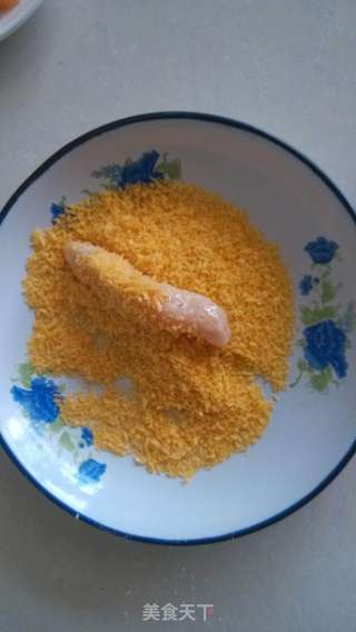 绝不逊色于KFC的黄金鸡肉卷的做法步骤：6