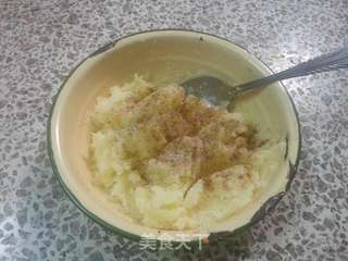 迷你香酥土豆球的做法步骤:2