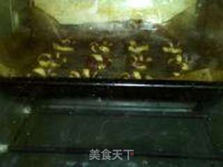 可可双色圈饼的做法步骤:16