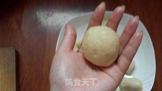 蛋黄酥的做法步骤:4