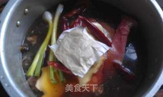 卤牛腱的做法步骤:5